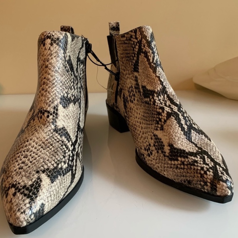 COPY - FAUX SNAKESKIN ANKLE BOOTIES